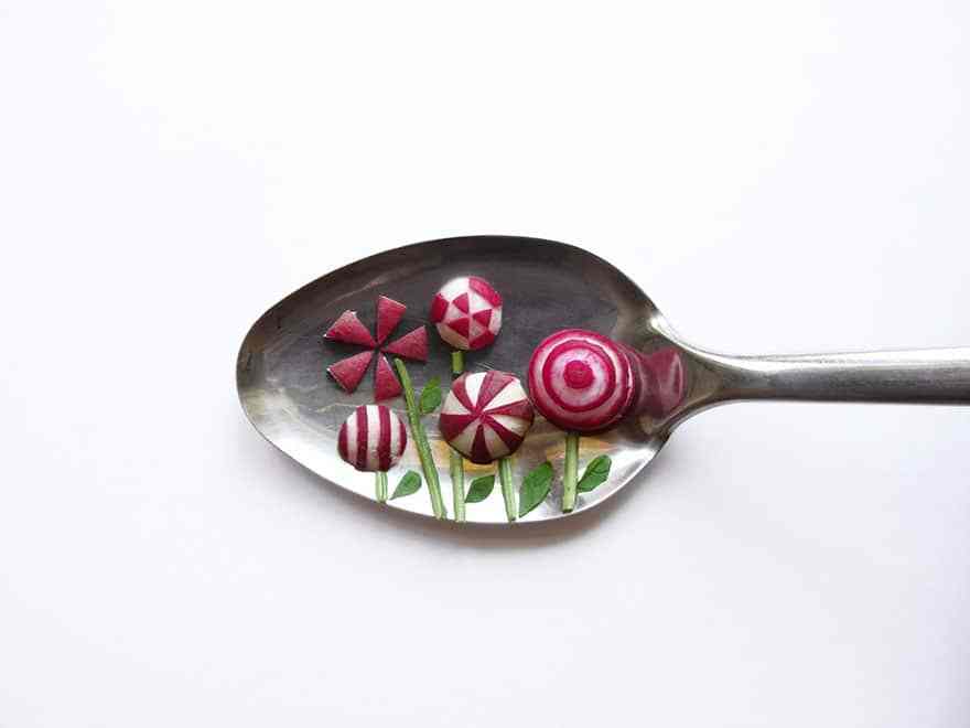 I-Make-Food-Art-Using-A-Spoon-As-A-Canvas26__880